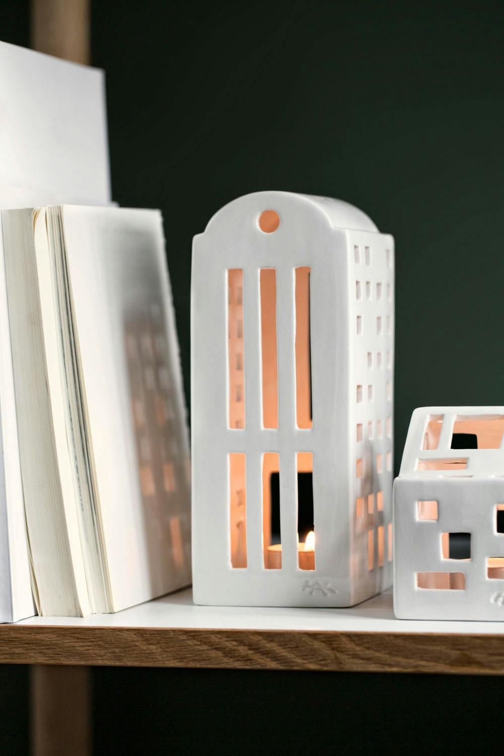 Lyser opp i høstmørket Lyshus Urbania fra Kähler.